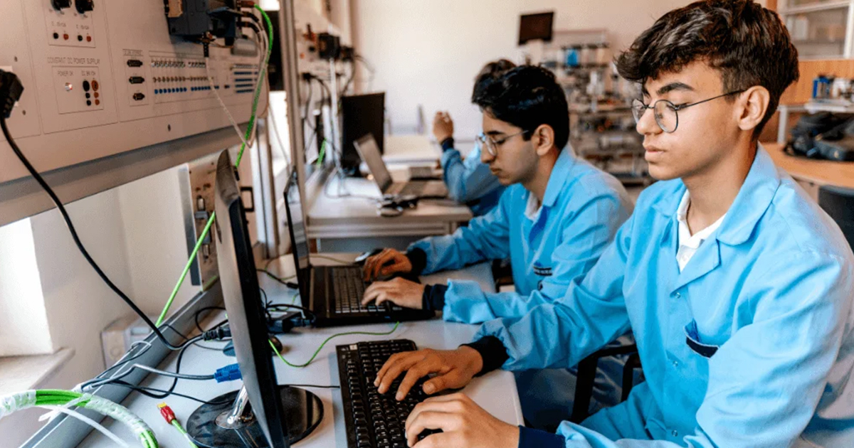 Which course is best after 10th grade?